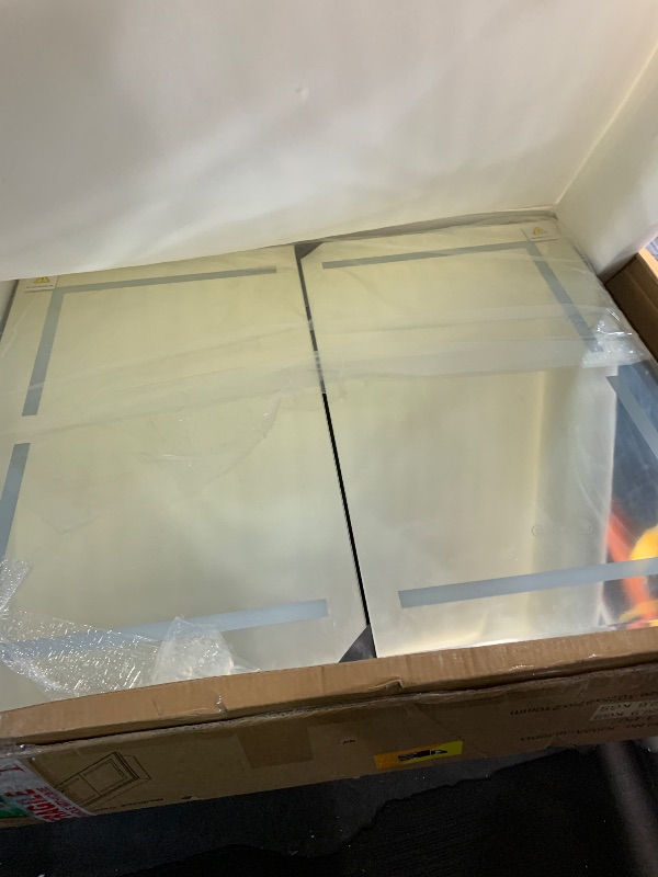 Photo 1 of ***DAMAGED, CORNER OF GLASS SLIGHTLY CRACKED***
GUIQIYANG Medicine Cabinet, LED Mirror Cabinet for Bathroom with 3-Color with Mirror Defog, Recessed or Surfaced Wall-Mounted (36X30)
