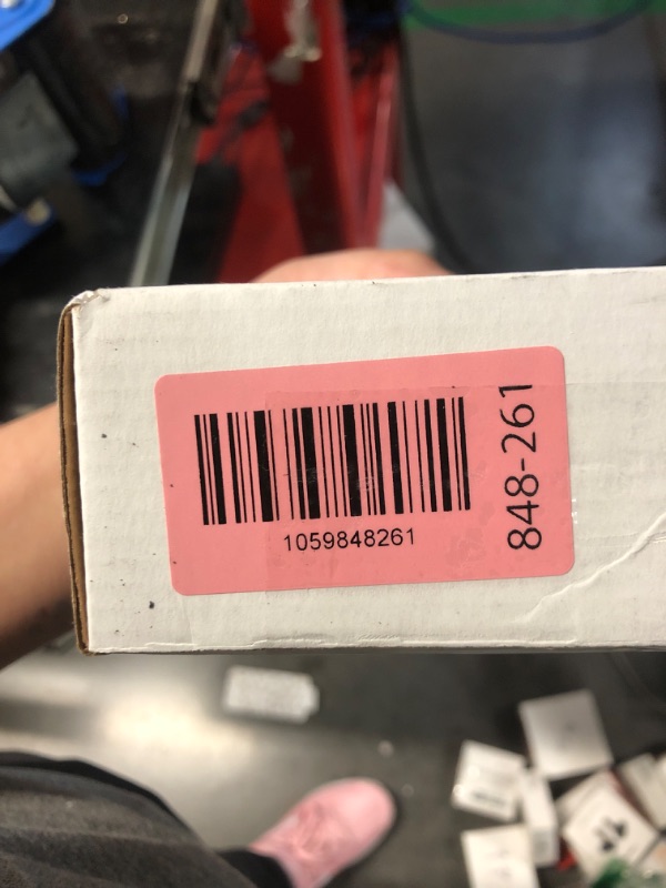 Photo 1 of ***FAKE/NOT AUTHENTIC***
Apple AirPods Pro (2nd generation) with MagSafe Charging Case (USB-C) (Renewed)