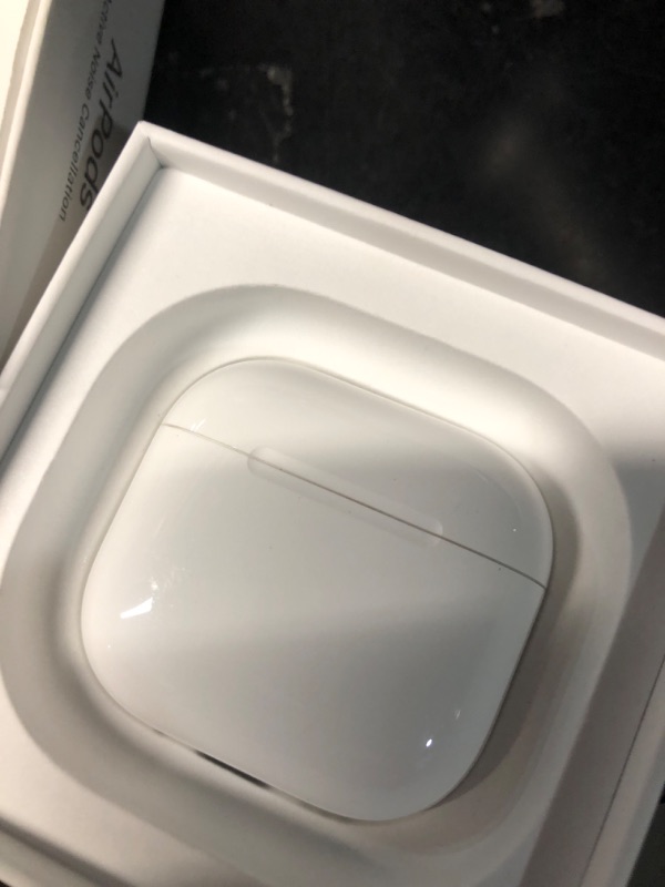 Photo 1 of *** cannot guarantee authenticity ***
Honey has been you could Apple AirPods 4 Wireless Earbuds, Bluetooth Headphones, with Active Noise Cancellation, Adaptive, Transparency Mode, Personalized Spatial Audio, USB-C Charging Case, Wireless Charging, H2 Chip