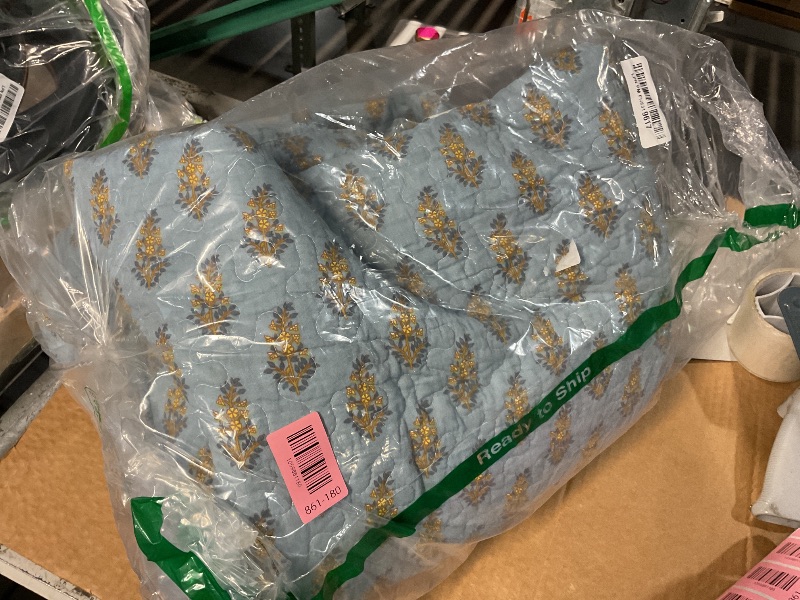 Photo 1 of ***MISSING PARTS***
ENASAL Cotton Bedspread Quilt Sets Reversible Bedding Coverlet Sets Comforter, Vintage Floral Farmhouse Pastoral Turquoise Bedspread, King Size