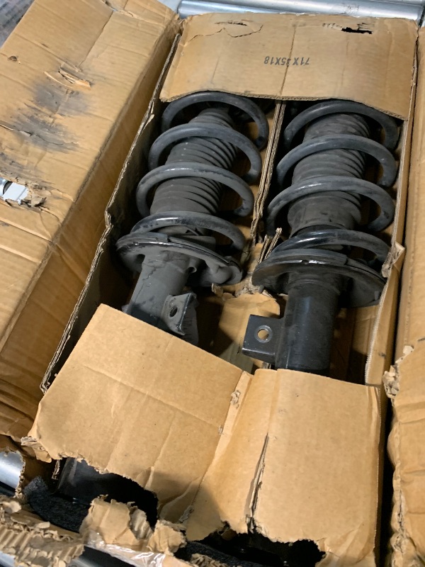 Photo 1 of ***HEAVILY USED***
KUIPERAUTO Pair Front Strut Shocks Assembly Compatible with 2010-2017 Chevy Equinox (w/o 19 Inch Wheels) 272527 272526 Coil Spring Shocks Absorbers