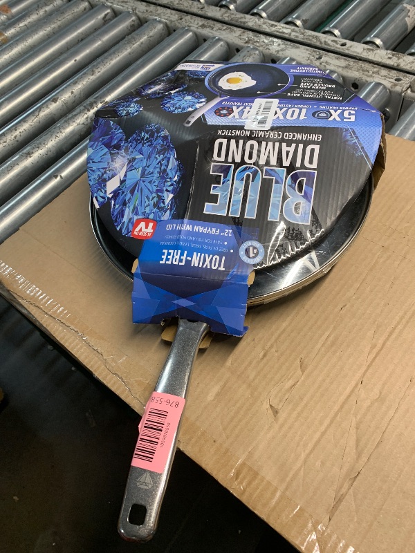 Photo 1 of ******Use****** Blue Diamond 12" Nonstick Frying Pan with Lid, Diamond Infused PFAS & PTFE-Free Ceramic Skillet, Dishwasher & Oven Safe, Stay Cool Handle, Durable Non Toxic Metal Utensil Safe, Glass Lid, Blue