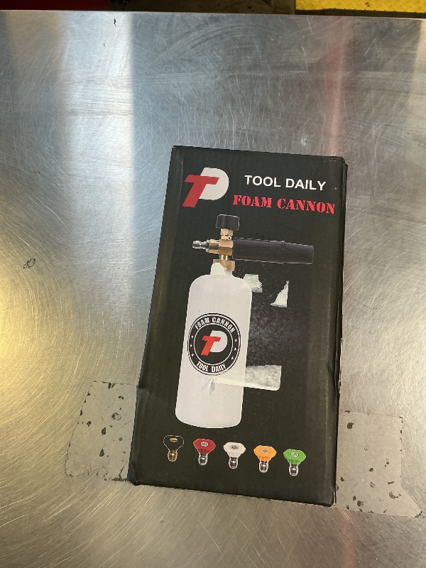 Photo 1 of Tool Daily Foam Cannon with 1/4 Inch Quick Connector, 1 Liter, 5 Pressure Washer Nozzle Tips