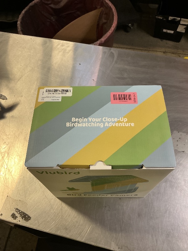 Photo 1 of Bird Feeder with Camera Solar Powered - Smart Bird Feeder Camera 2K HD Live Stream, 5MP Photos, AI Identification for Backyard, 2.4Lb Large Capacity, Gifts for Mom Dad, Green