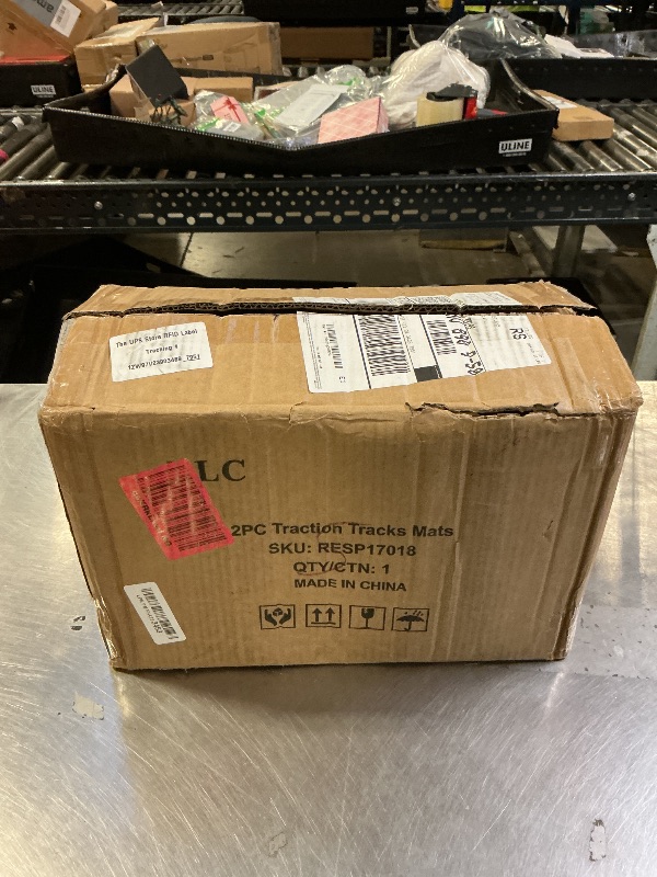 Photo 1 of Reliancer 2PC Traction Tracks Mats TPR 31.5" L Tire Recovery Track Pad Roll Car Vehicle Tyre Traction Boards Tire Ladder Track Grabber Auto Emergency Traction Aid w/Bag for Off-Road Mud Snow Ice Sand