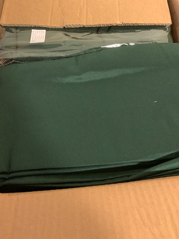 Photo 1 of 10 Pack Hunter Green Tablecloths for 6ft Rectangle Tables 60 x 102 Inch - Polyester Table Cover Stain and Wrinkle Resistant Washable Fabric Table Clothes for Wedding Party Banquet Reception Restaurant