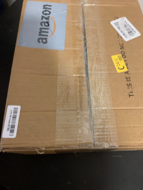 Photo 1 of 10 Pack Hunter Green Tablecloths for 6ft Rectangle Tables 60 x 102 Inch - Polyester Table Cover Stain and Wrinkle Resistant Washable Fabric Table Clothes for Wedding Party Banquet Reception Restaurant