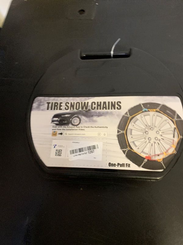 Photo 1 of Snow-Chains Easy Install Tire-Chains, One-Pull Fit Design Tire Snow Chains for Passenger Cars, Sedan, SUVs, Emergency Winter Tire Traction Car Tires 215 225 235 245 255 275 - Set of 2 (KN130)