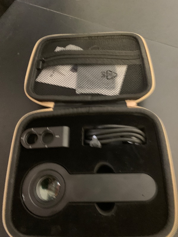 Photo 1 of IBOOLO DE-3100 Dermatoscope, 10x Magnify Skin Analyzer Machine Polarized Dermatoscope