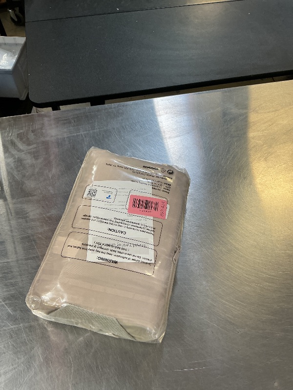 Photo 1 of 10 Set Compression Packing Cubes for Travel Gifts Women Mom,OlarHike Luggage Clothes Organizer for Travelers,Airplane/Cruise/Car/Train Travel Essentials,Compressible Expandable Saver Space Bags(Beige)