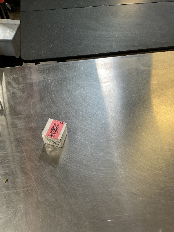 Photo 1 of Jaronx Sports Red Start Stop Engine Switch Button Compatible with BMW,Power Ignition Start Stop Button Replacement(Compatible with BMW 1 2 3 4 5 6 7 X1 X3 X4 X5 X6/F30 F10 F01 F15 G01 G30 G31 G11 G12)