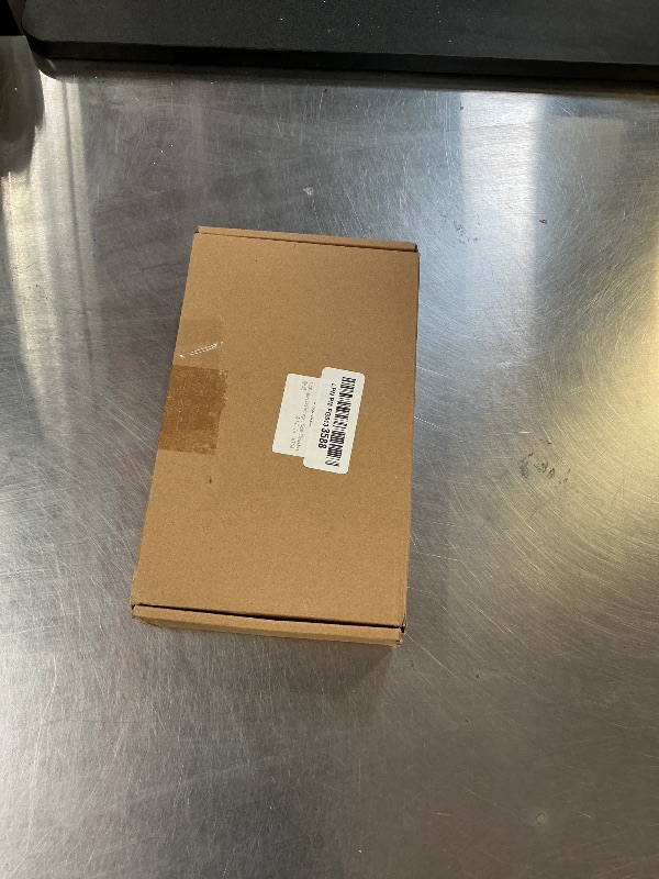 Photo 1 of 1-3/8" Chain Link Fence Panel Clamps, Galvanized Fence Dog Kennel Saddle Clamps, 8pcs for 32mm Pipe Panel Frames