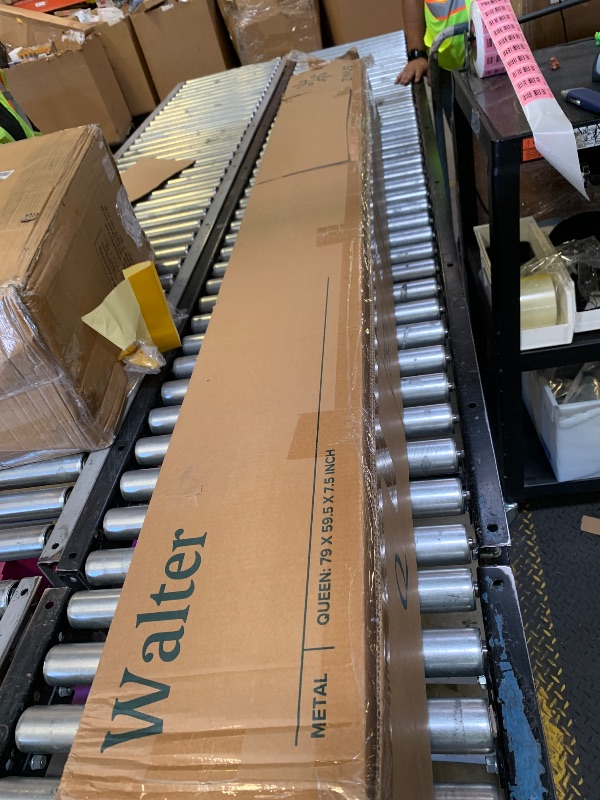 Photo 1 of Zinus Metal Box Spring with Wood Slats /7.5 Inch Mattress Foundation/Sturdy Steel Structure/Easy Assembly, Queen