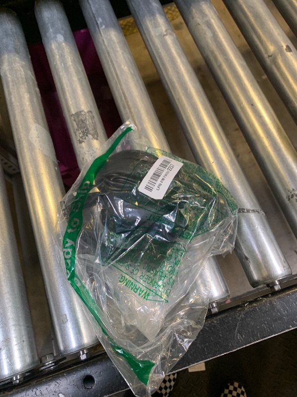 Photo 1 of Beats Studio Pro - Premium Wireless Over-Ear Headphones- Up to 40-Hour Battery Life, Active Noise Cancelling, USB-C Lossless Audio, Apple & Android Compatible - Black