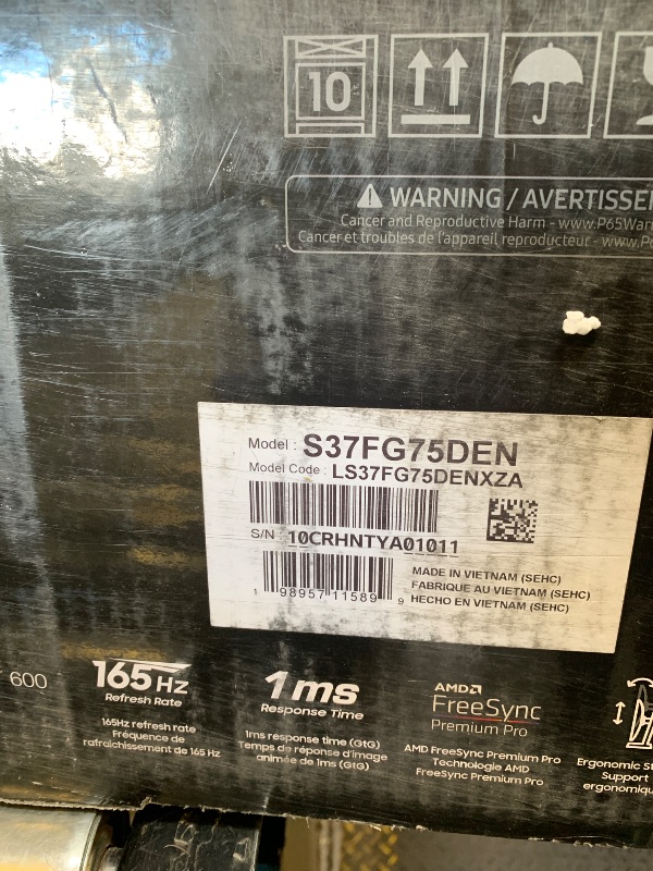 Photo 1 of Samsung 37” Odyssey G7 (G75F) 4K UHD Resolution, 165Hz, Curved Gaming Monitor, 1ms Response Time (GtG), VESA DisplayHDR™ 600, AMD FreeSync™ Premium Pro, LS37FG75DENXZA, 2025