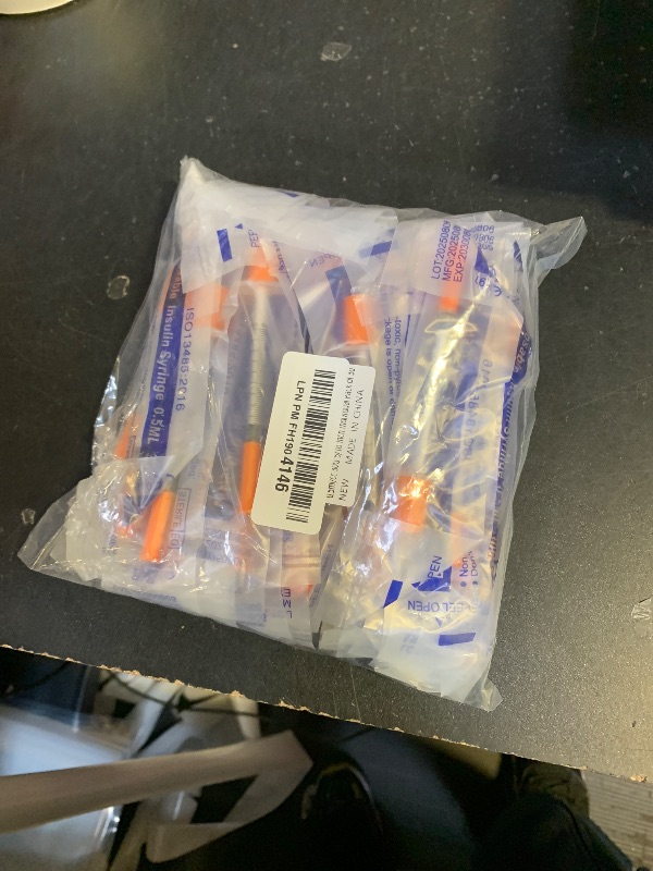 Photo 1 of 0.5ml/cc 30G 5/16 Inch , U-100 Syringes, Individual Package Pack of 30