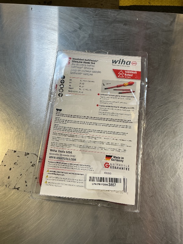 Photo 1 of Wiha 28390 Insulated SlimLine Interchangeable Set Includes Handle with Pouch, 15-Piece