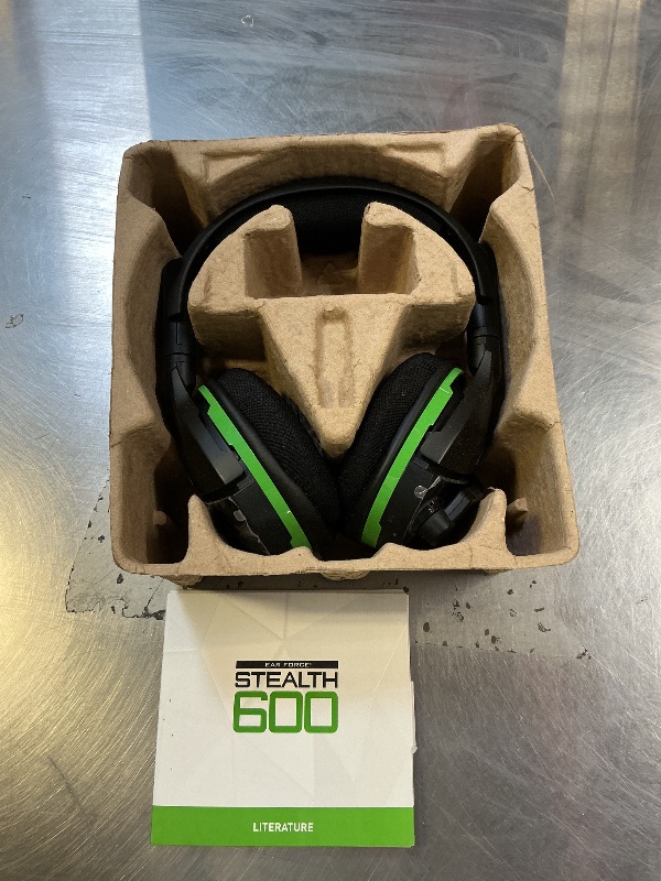 Photo 1 of Turtle Beach Stealth 600 Wireless Multiplatform Amplified Gaming Headset for Xbox Series X|S, Xbox One, PC, PS5, PS4, & Mobile – Bluetooth, 80-Hr Battery, Noise-Cancelling Mic – Black