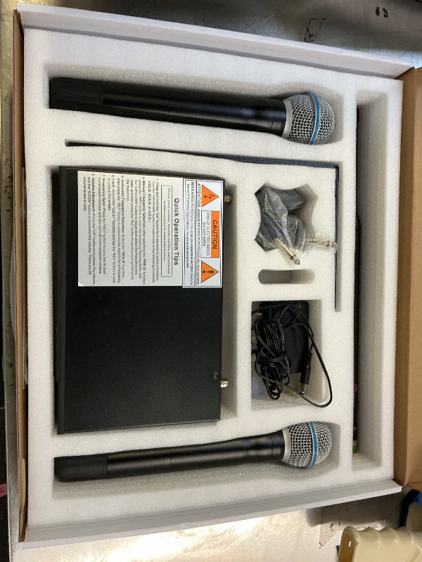 Photo 1 of Xiao Meng Yi Dual Channel Wireless Microphone System, 2 Handheld Dynamic Mic, 200 UHF Frequencies, Auto Scan, 400ft Long Range, Suitable for Singing, Karaoke, Wedding, Performance