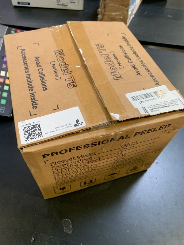 Photo 1 of Electric Grape Peeling Machine – Automatic Peeler Skin Remover Tool for Small Fruits. 20s Fast Peeling Rechargeable Wireless, Easy Clean for Home & Commercial Use, Grape Garlic Cherry Tomato Peeler