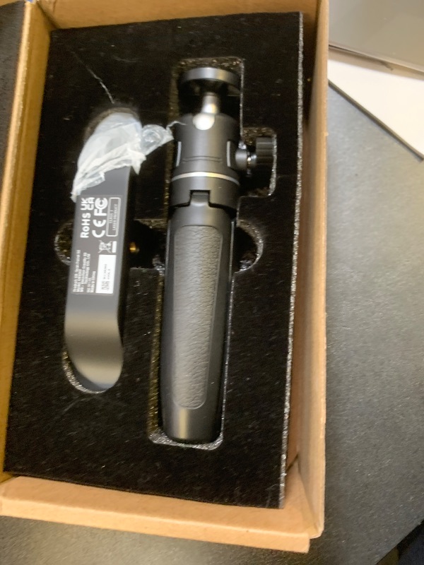 Photo 1 of Creality CR-Ferret SE 3D Scanner Desktop Fast 0.1 Mm High Accuracy Flexible Scanning Range Anti-Shake 24-Bit Full-Color Scanning for Black Metal Non-Reflective Objects Mac Windows