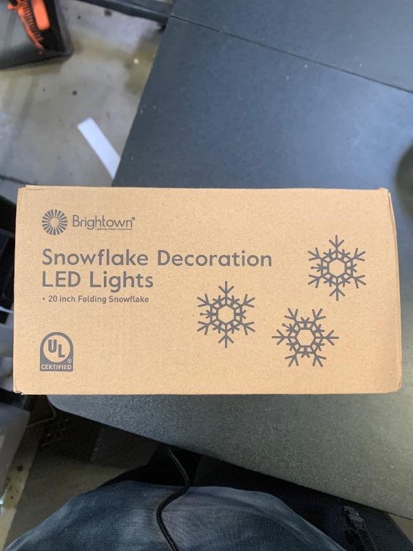 Photo 1 of Brightown Christmas Snowflake Lights Outdoor, 72 LED 20" Folding Big Snowflake Hanging Light, Waterproof Christmas Decorations Window Lights for Indoor House Porch Eave Rooftop Pergola, Warm White