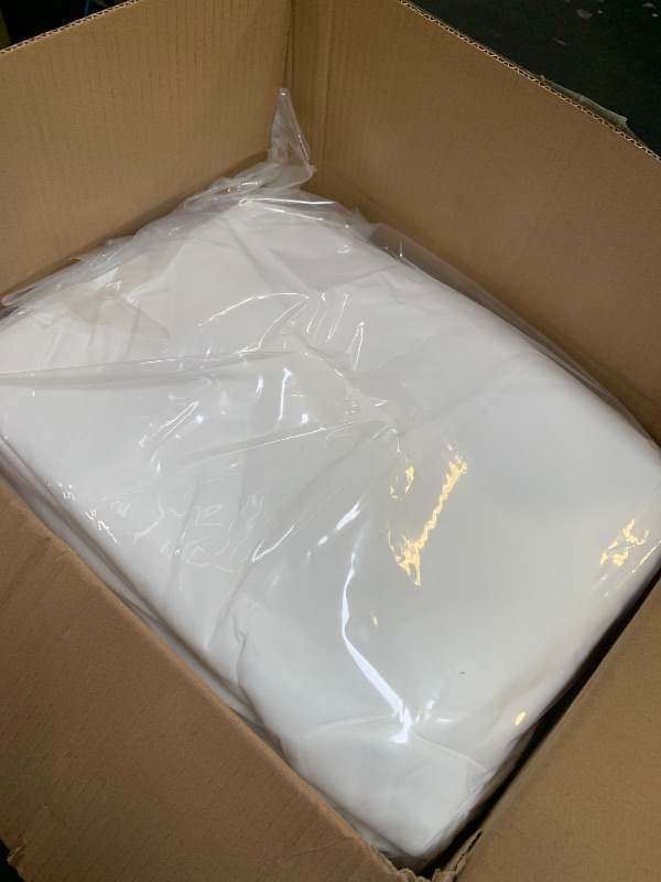 Photo 1 of 10 Pack White Round Tablecloths, 120 Inch Stain Resistant and Wrinkle Polyester Fabric Washable Table Clothes Cover for Kitchen Dining, Wedding, Reception Banquet, Birthday Party, Buffet Restaurant