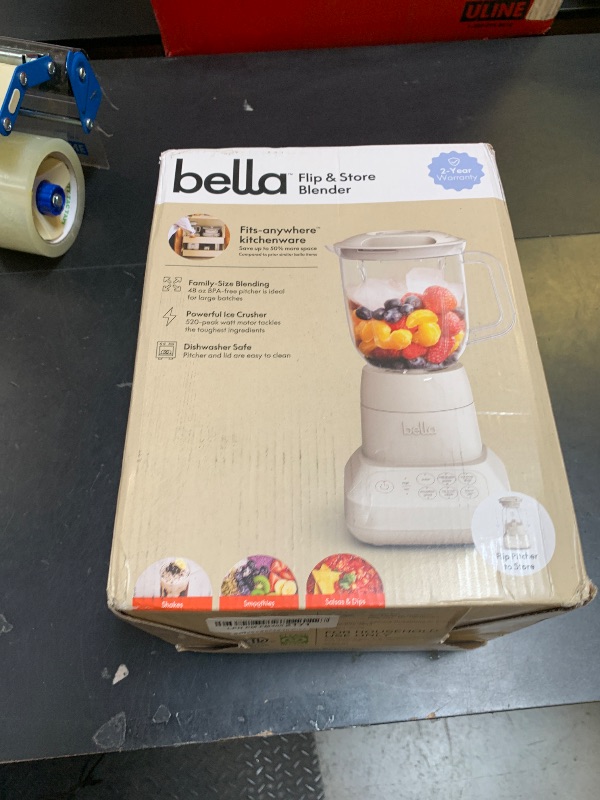 View 2 of bella 10 Speed Countertop Blender, Juicer & Smoothie Maker, Fits-anywhere™ Kitchenware, Slim Flip & Store Design, Dishwasher Safe 48oz Capacity Pitcher & Lid, Stainless Steel Blade, 450 Watt, Oatmilk