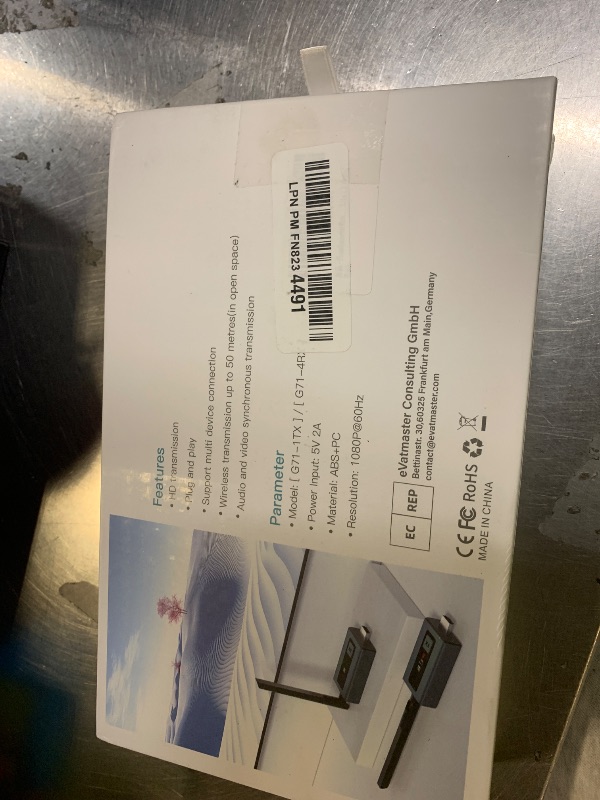 Photo 1 of Wireless HDMI transmitter and 4 receivers, 2025 upgraded multi TV extender, plug and play, 5.8G/ 2.4G@60Hz 165FT,HDMI Wireless splitter transfers of videos from laptops/camera to multiple TVs/monitors