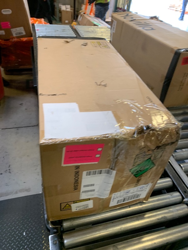 Photo 1 of Novilla Queen Size Mattress, 12 Inch Gel Memory Foam Mattress for Cool Night & Pressure Relief, Medium Plush Feel with Motion Isolating, Bliss