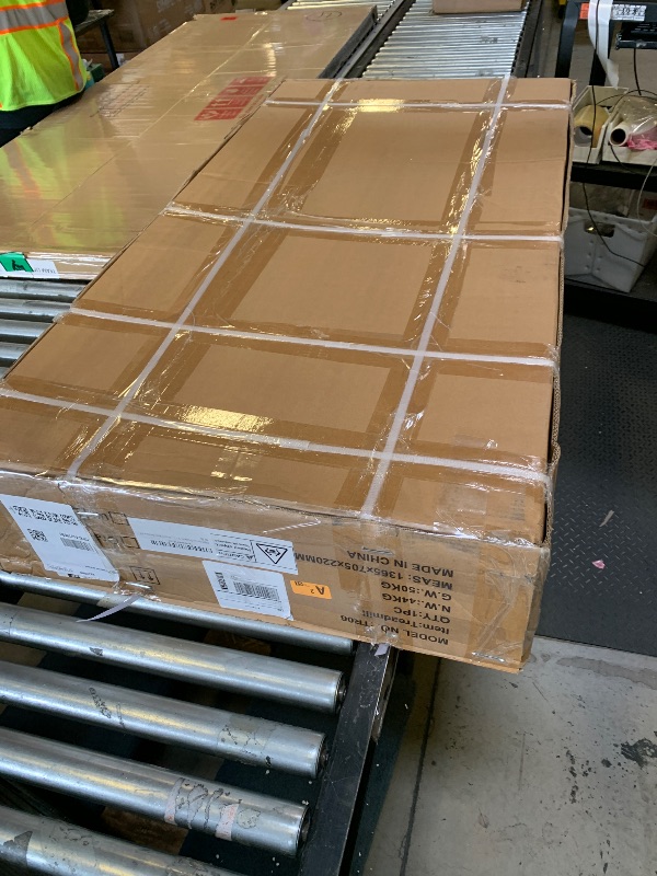 Photo 1 of THERUN Incline Treadmill, 0-12% Auto Incline Treadmill for Running and Walking, 300 lbs Weight Capacity, Wide Belt,3.0HP,18" LED Screen, 2 Layers Shock-Absorbing Red