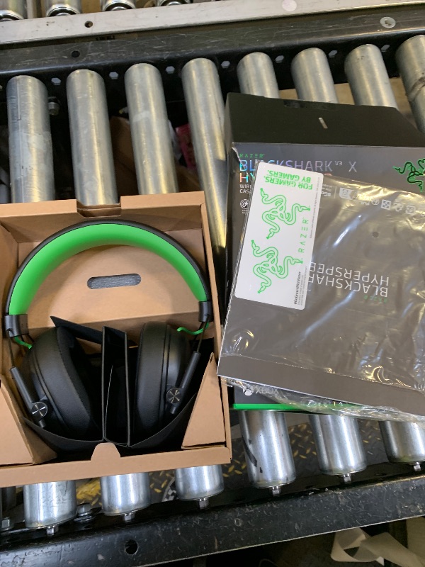 Photo 1 of Razer BlackShark V3 X HyperSpeed Wireless Gaming Headset for Xbox: 50mm Drivers - Cardioid Mic - 2.4 GHz, Bluetooth, USB - Works with PC, Mac, PS5, Nintendo Switch - Long Battery Life - Black