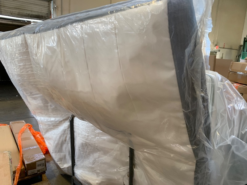 Photo 1 of King Size Mattress 80x76