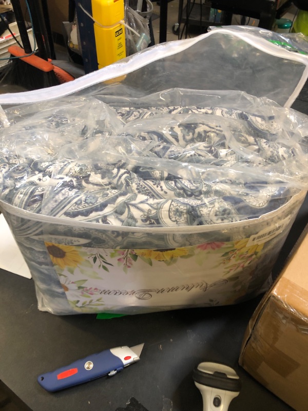 Photo 1 of Autumn Dream Cotton Bedspread Quilt Sets, 3 Pieces Reversible Comforter Coverlet Sets,Blue Floral Paisley Bedspread,King Size1059924565