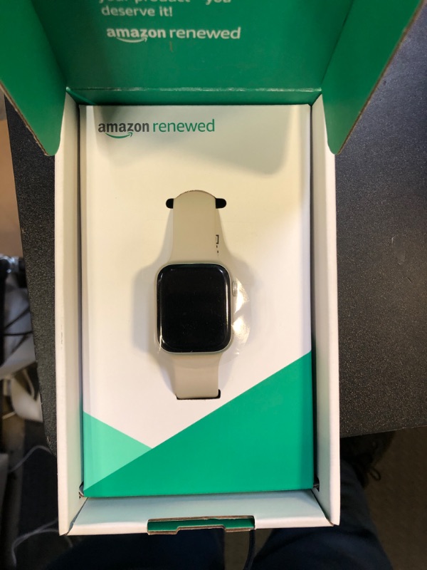 Photo 1 of Apple Watch Series 9 [GPS, 45mm] - Starlight Aluminum Case with Starlight Sport Band, M/L (Renewed Premium)