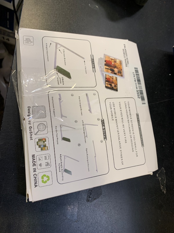 Photo 1 of 10" Big Screen Phone Magnifier, Screen Magnifier for Cell Phone, 3D HD Foldable Design Screen Magnifier Version for Movies, Videos and Gaming ((White)