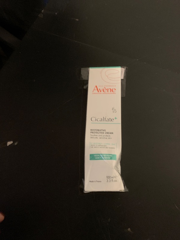 Photo 1 of Avène Cicalfate+ Restorative Protective Cream, Face Moisturizer, face cream for sensitive skin, helps restore skin barrier, restorative cream, safe for infants, children and adults, 3.3 Fl Oz