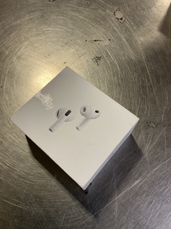 Photo 1 of Apple AirPods Pro 3 Wireless Earbuds, Active Noise Cancellation, Live Translation, Heart Rate Sensing,Hearing Aid Feature,Bluetooth Headphones,Spatial Audio, High-Fidelity Sound, USB-C Charging, White