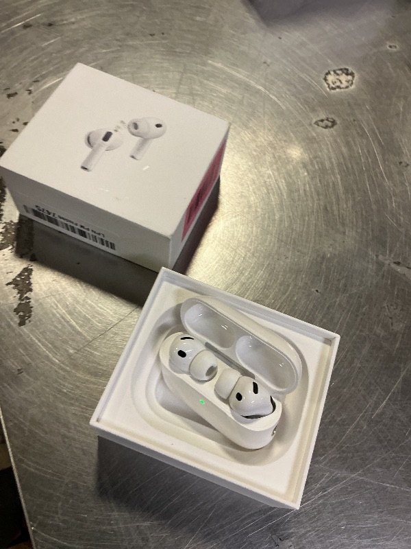 Photo 1 of Apple AirPods Pro 3 Wireless Earbuds, Active Noise Cancellation, Live Translation, Heart Rate Sensing,Hearing Aid Feature,Bluetooth Headphones,Spatial Audio, High-Fidelity Sound, USB-C Charging, White