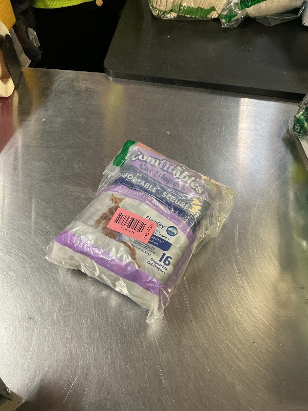 Photo 1 of Hartz Comfitables Cat Diapers, Size S 16 Count, Comfortable & Secure Fit, Easy to Put On