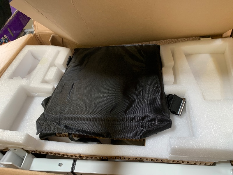 Photo 1 of Hydraulic Transfer Lift Chair, Folding Portable Transfer Lift Wheelchair, Patient/Disabled/Seniors Lift Aid for Home, Nursing Home, Car
