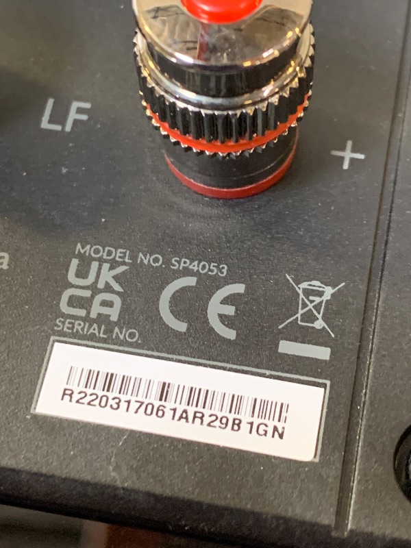 Photo 1 of KEF R3 Meta (Black Gloss, Pair)