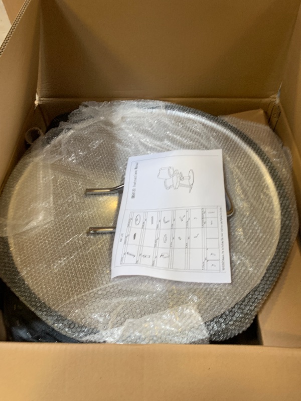 Photo 1 of Beauty Style Classic Hydraulic Barber Chair Styling Chair Salon Beauty Spa Equipment …