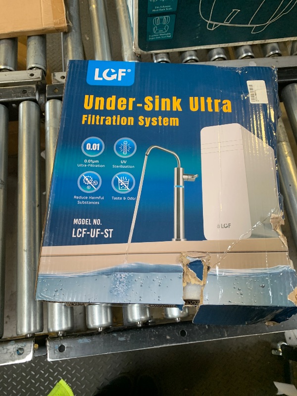 Photo 1 of LCF 0.01?m Ultra-Filtration Under Sink Water Filter System, 3-Stage Alkaline Mineral pH+ Water Purifier, LED UV-C Ultr?violët SUS304 Faucet, Reduces up to 99.9% of Baçt?ria, Bad Taste & Chlorine