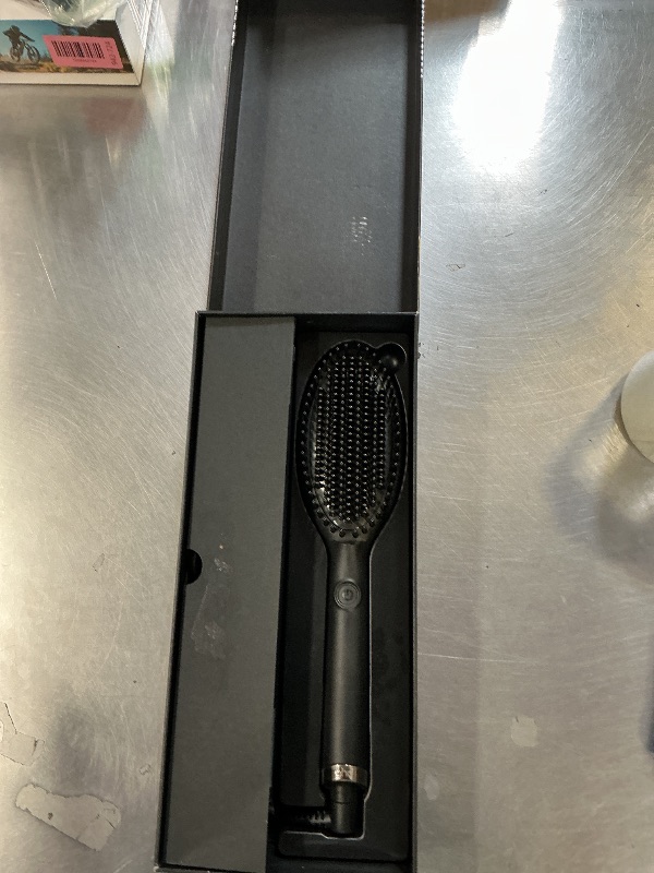Photo 1 of ghd Glide Smoothing Hot Air Brush - Professional 1.25” Ceramic Brush with Ionizer for Frizz-Free Styling on Dry Hair - 365ºF Safe Heat Technology, Auto Sleep Mode and Tangle-Free Bristles - Black