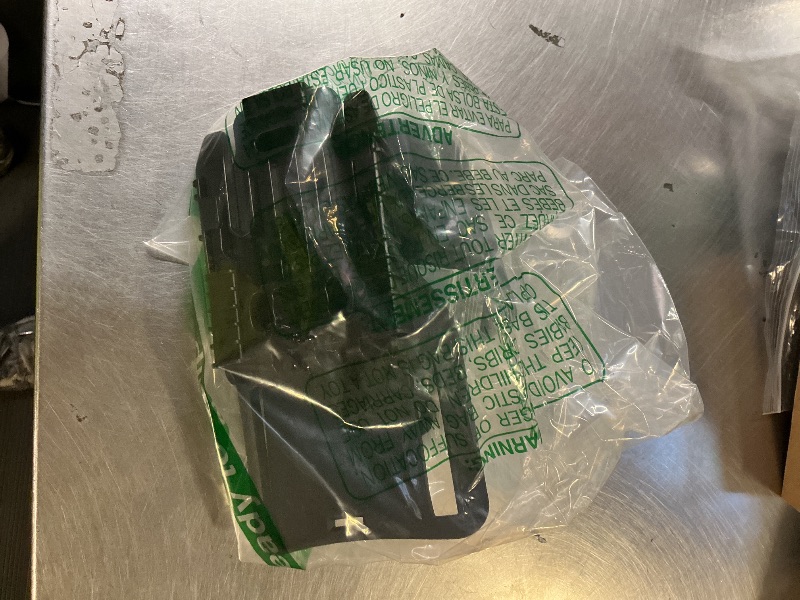 Photo 1 of LThyzszb Qls Quick Locking System Kit with Locking Fork & Receiver Plate & 2.2" Mid Ride Belt Loop & Drop Swivel Adapterhe, with Thigh Strap for Holster (Black)