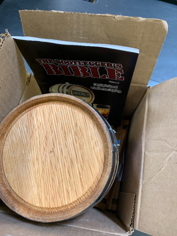 Photo 1 of 2 liter oak aging barrel