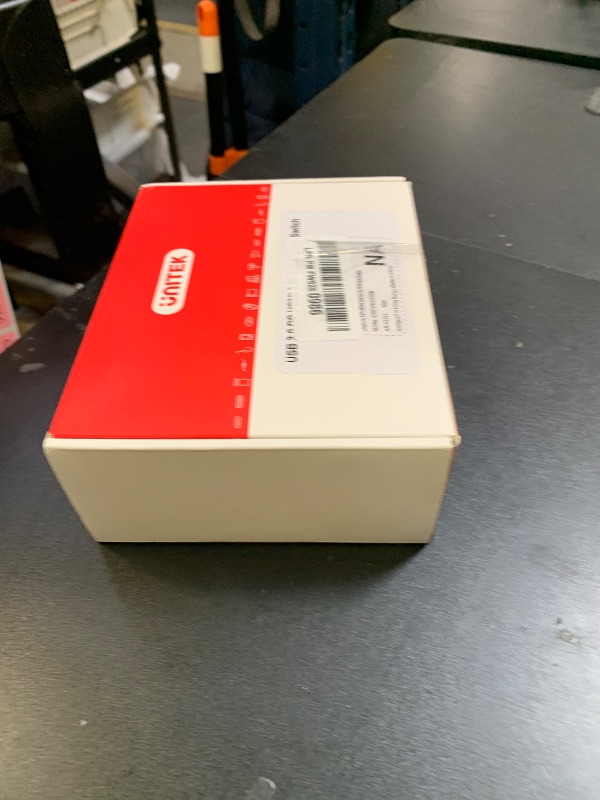 Photo 1 of Unitek KVM Switch 2 Monitors 2 Computers 4K@60Hz HDMI+Displayport Dual Monitor KVM Switches 3 USB Ports for Sharing Keyboard Mouse Hard Drives Mic Headset 2 USB-B Cable DC 5V Adapter Controller