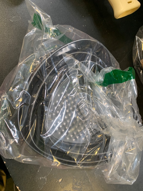 Photo 1 of LemonRoad 3 Pcs Valentines Heart Springform Cake Pan 5, 6, 7 Inches Heart Shaped Cheesecake Pan with Removable Bottom Nonstick Cake Baking Mold Carbon Steel Bakeware Accessory