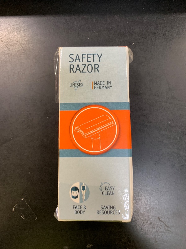 Photo 1 of MERKUR 23C Double Edge Safety Razor - Polished Chrome, Long Knurled Brass Handle, Made in Germany, Plastic-Free, Three Piece Design, Closed Comb, Straight Bar